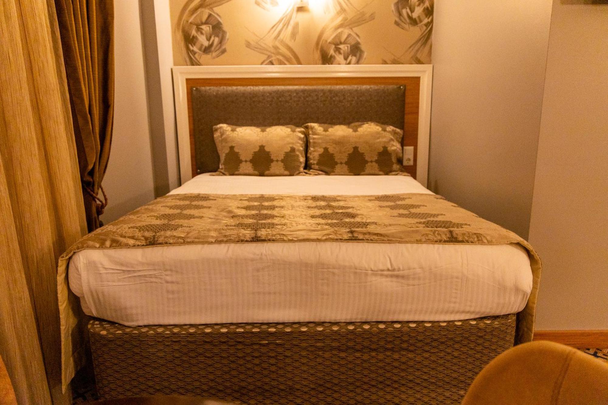 Grand Rosa Hotel Istanbul Bagian luar foto